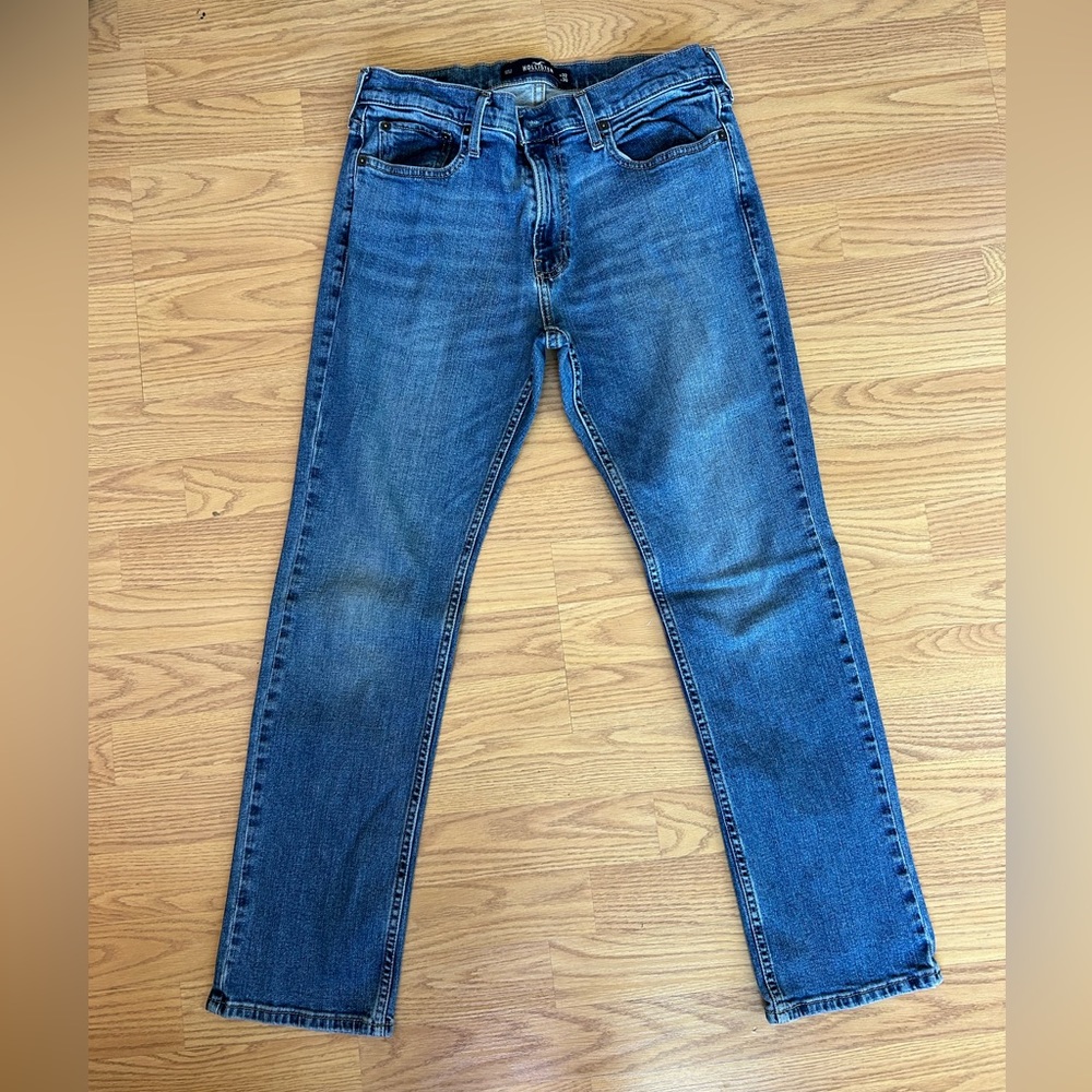 Hollister, 32x30, blue jeans